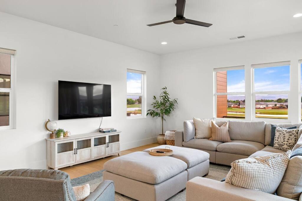 Villa 22 A Fairway To Heaven, Brand New Listing! Stunning Views! Saint George Extérieur photo